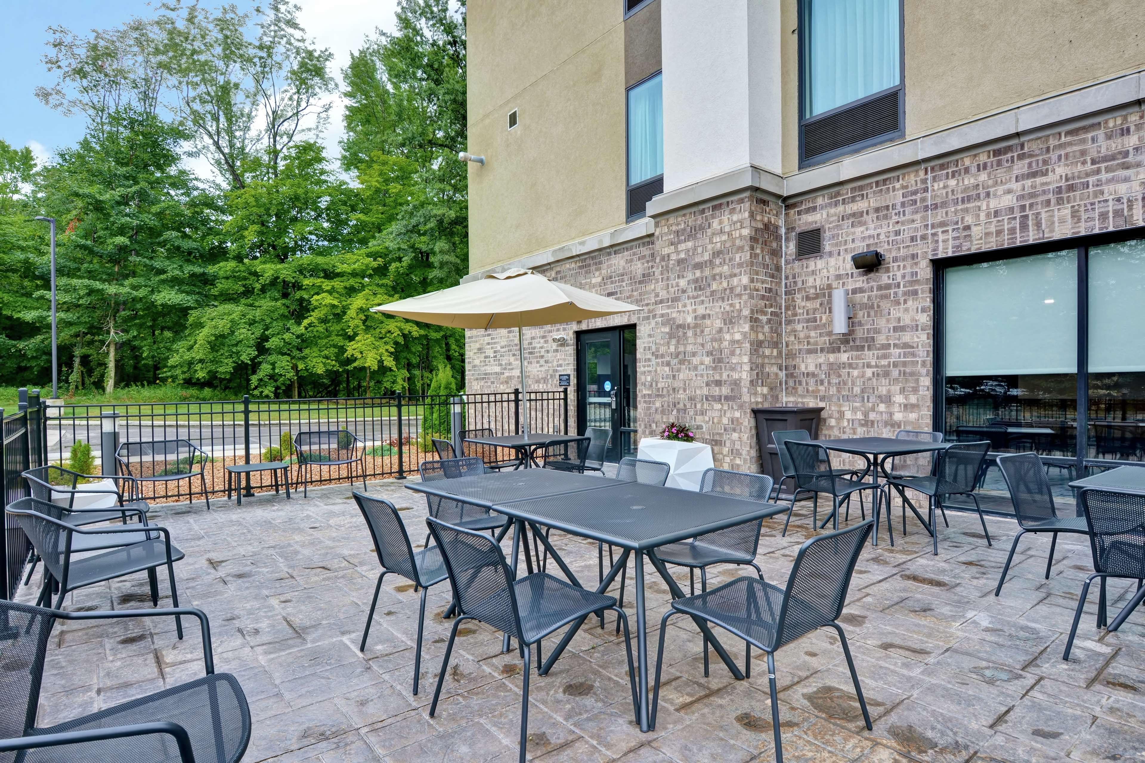 Hampton Inn Suites Ashland, Ohio Exterior photo